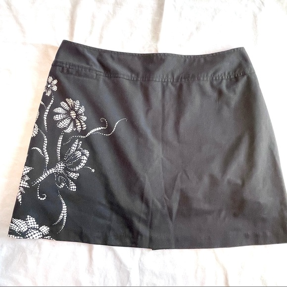 adidas Pants - Adidas | Climacool Black & White Digifloral Golf Tennis Pickleball Skort Sz 8